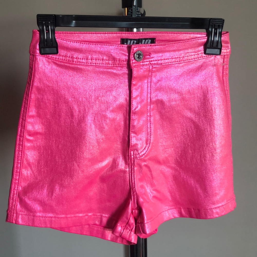 Jc jq nwt bubblegum Barbie metallic pink size medium disco shorts